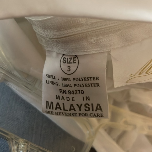 Michelangelo Flower Girl. Formal Dress....3 - Picture 8 of 9